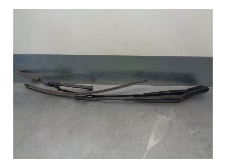 Recambio de brazo limpia delantero derecho para seat leon st (5f8) reference ecomotive referencia OEM IAM 5F1955410 5F1955409 