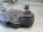 Recambio de brazo suspension inferior delantero izquierdo para mazda 2 berlina (dy) 1.4 diesel cat referencia OEM IAM DD3234350 