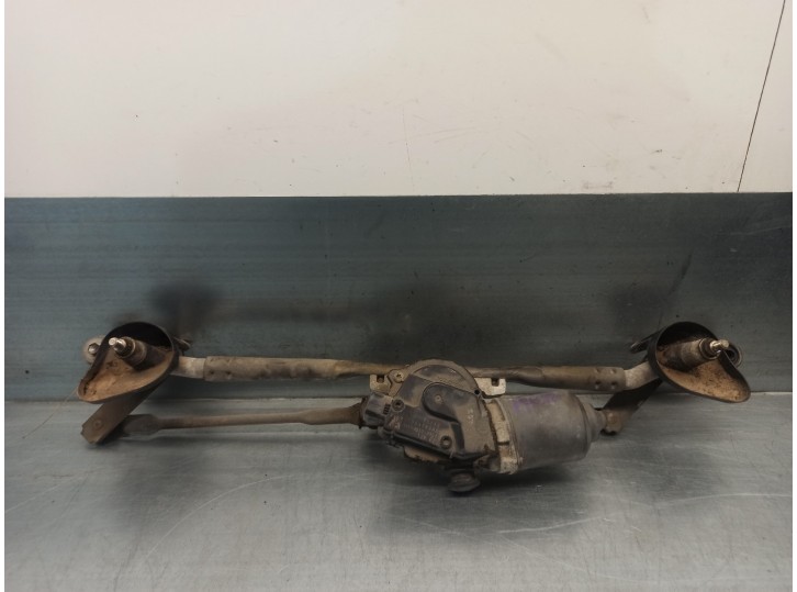 Replacement front wiper motor for Dodge Caliber 2.0 16V CAT OEM IAM reference 05303783AE AX1590109303 
