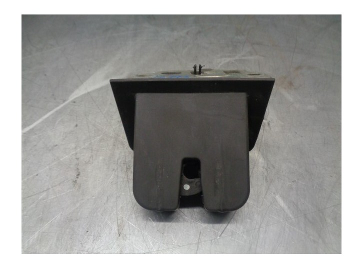 Recambio de cerradura maletero / porton para seat leon st (5f8) reference ecomotive referencia OEM IAM 5E0827505 4 PINES 5 PUERT
