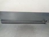 Recambio de molduras traseras para ford fiesta berl./express 1.6 referencia OEM IAM V84FBB442A02AA  