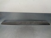 Recambio de molduras traseras para ford fiesta berl./express 1.6 referencia OEM IAM V84FBB442A03AA  