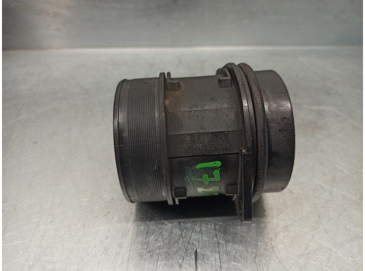 Recambio de caudalimetro para volvo v50 familiar 2.0 diesel cat referencia OEM IAM 9645948980 5WK97002 SIEMENS