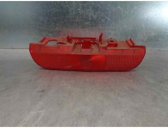 Recambio de luz central de freno para mazda 2 berlina (dy) 1.4 diesel cat referencia OEM IAM 