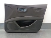 Replacement front right door trim for Seat Leon ST (5F8) reference ecomotive OEM IAM reference 5F4867132 5F98671