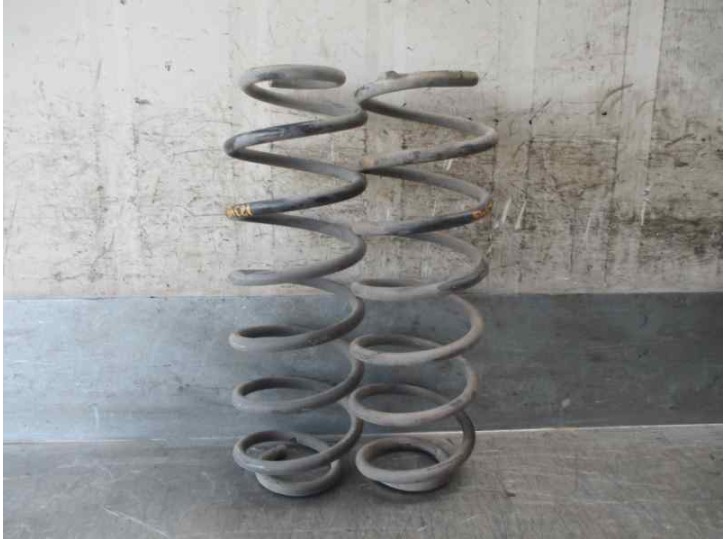 Recambio de muelle amortiguacion para mazda 2 berlina (dy) 1.4 diesel cat referencia OEM IAM 