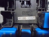 Recambio de caja reles / fusibles para hyundai getz (tb) 1.5 crdi cat referencia OEM IAM 911981C020 