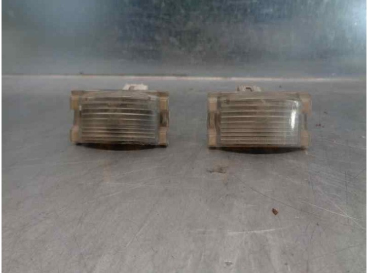 Recambio de piloto matricula para mazda 2 berlina (dy) 1.4 diesel cat referencia OEM IAM   