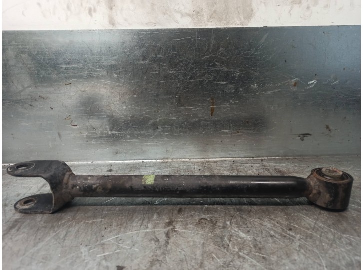 Recambio de brazo suspension inferior trasero derecho para lexus is 200 (ds2/is2) 220d referencia OEM IAM 