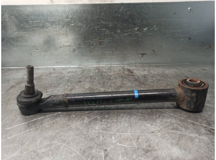 Recambio de brazo suspension superior trasero izquierdo para lexus is 200 (ds2/is2) 220d referencia OEM IAM 4877030080 