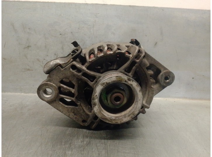 Recambio de alternador para citroën c1 1.0 cat (384f) referencia OEM IAM 270600Q011 MS1022118731 DENSO