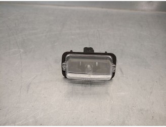 Recambio de piloto matricula para toyota yaris (_p21_, _pa1_, _ph1_) 1.5 hybrid (mxph10) referencia OEM IAM 812700D120 812700D12