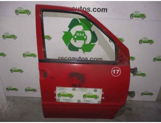 Replacement front right door for Nissan Vanette Cargo 2.3 diesel OEM IAM reference 801007C932 RED 6 DOORS
