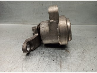 Recambio de soporte motor derecho para ford mondeo ber. (ca2) 2.0 tdci cat referencia OEM IAM HL8022M05 6G916F012EE FOMOCO