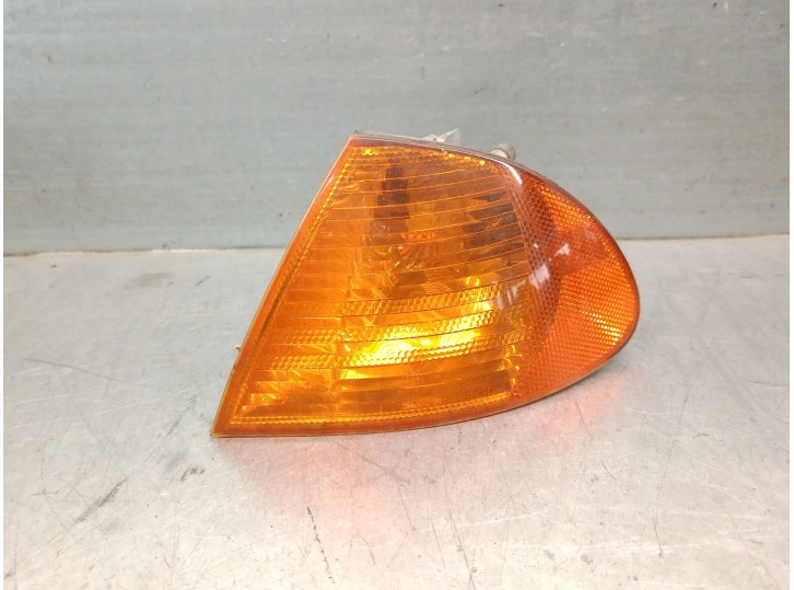 Recambio de piloto delantero izquierdo para bmw serie 3 berlina (e46) 2.0 16v diesel cat referencia OEM IAM 1315106140 631369027