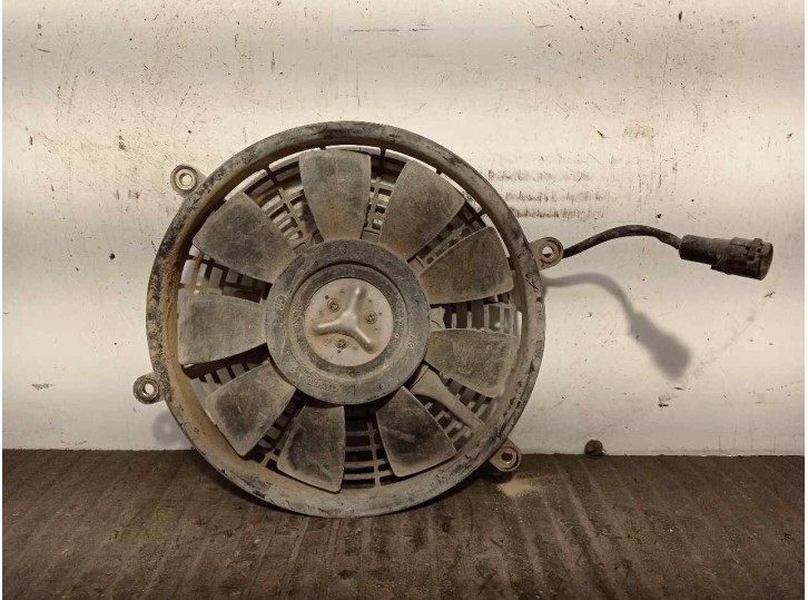 Recambio de electroventilador para land rover discovery (salljg/lj) 2.5 turbodiesel referencia OEM IAM ESR1722 