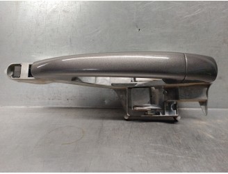 Recambio de maneta exterior delantera derecha para peugeot 208 1.2 12v vti referencia OEM IAM 9680188580  5 PUERTAS