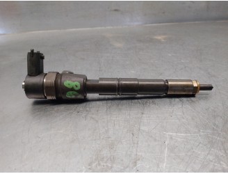 Recambio de inyector para opel insignia a (g09) 2.0 cdti (68) referencia OEM IAM 0445110327 0445110327 BOSCH