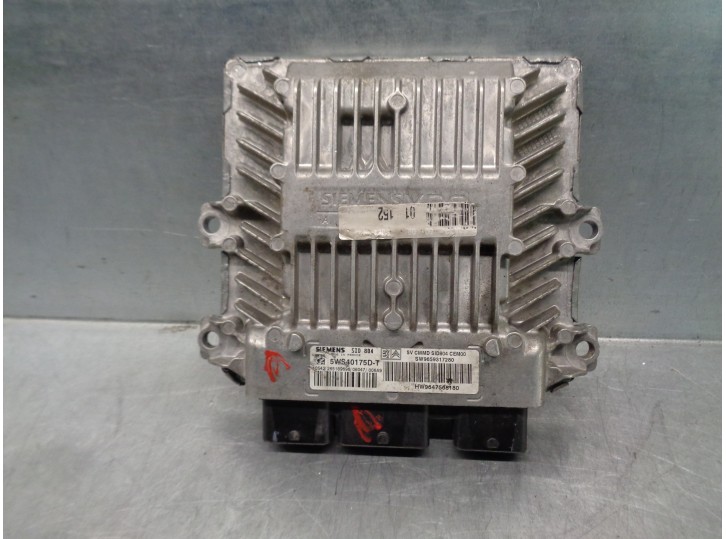 Recambio de centralita motor uce para peugeot 1007 dolce referencia OEM IAM 9659317280 5WS40175DT SIEMENS