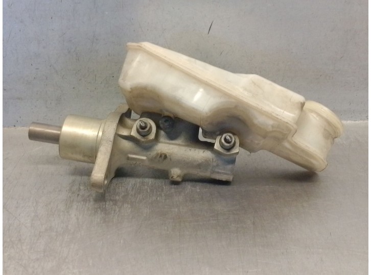 Recambio de bomba freno para ford focus berlina (cap) ghia referencia OEM IAM 6M512140BA 1456989 