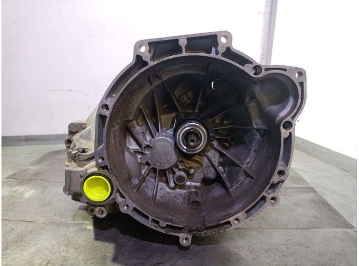 Recambio de caja cambios para ford focus berlina (cap) ghia referencia OEM IAM 3M5R7002NC 1363314 T6TC1121005001887