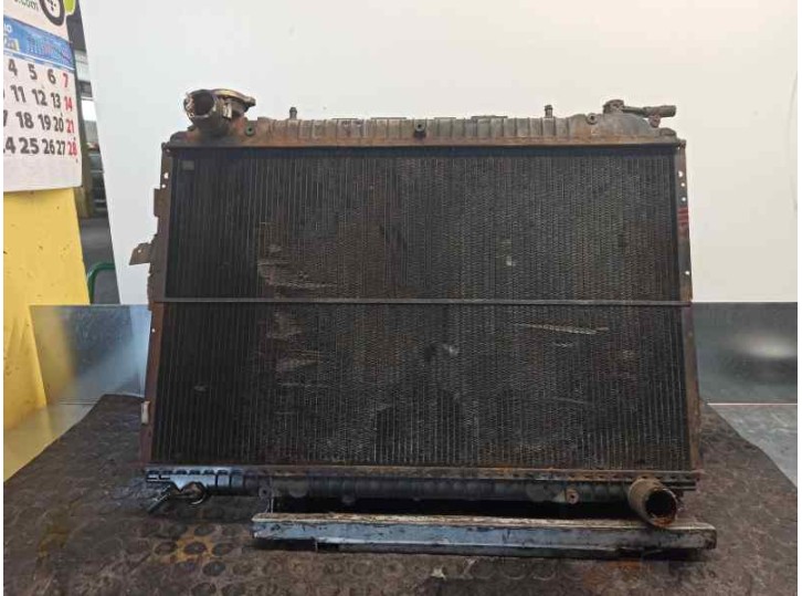 Recambio de radiador agua para nissan serena (c23m) 2.0 diesel referencia OEM IAM 214109C602 021150050F BEHR