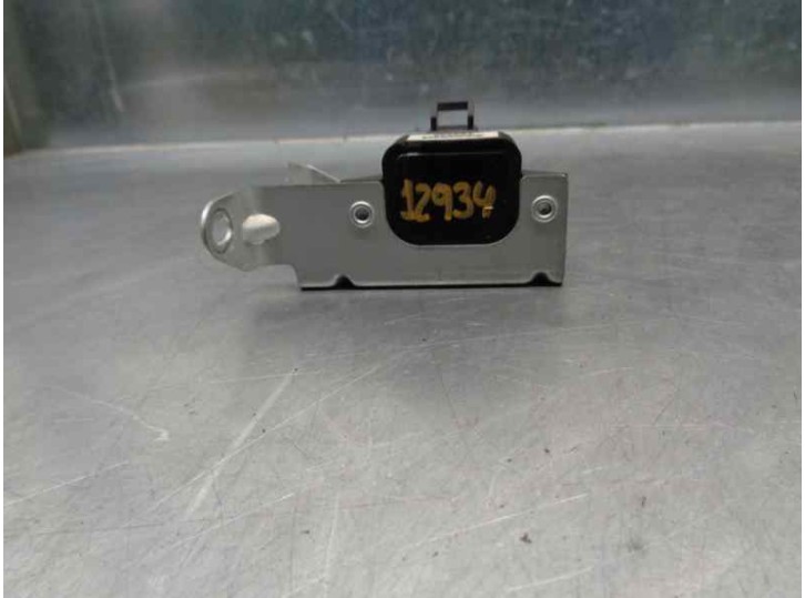 Replacement sensor for Subaru Legacy sedan/estate B11 (BD/BG) 2.5 CAT OEM IAM reference 27540AC060 
