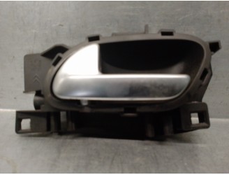 Recambio de maneta interior trasera izquierda para peugeot 208 1.2 12v vti referencia OEM IAM 96555518VV  