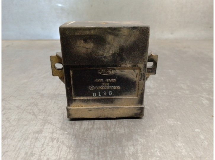 Recambio de centralita inmovilizador para land rover discovery (salljg/lj) 2.5 turbodiesel referencia OEM IAM AMR4889 52010169A 