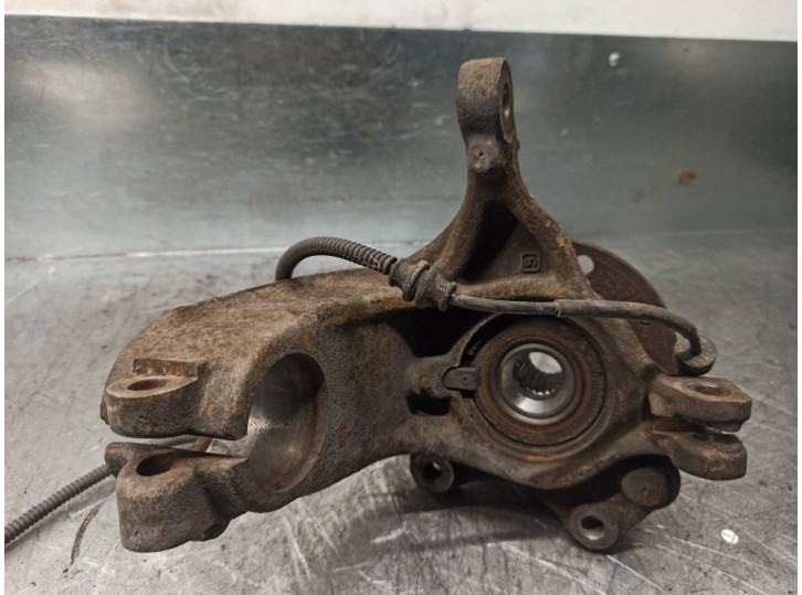 Recambio de mangueta delantera derecha para peugeot 1007 dolce referencia OEM IAM 364791  