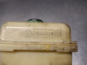 Recambio de deposito servo para volkswagen touareg (7p5, 7p6) 3.0 v6 tdi referencia OEM IAM 7L6422373B 7L6422371E 