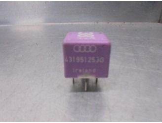 Recambio de rele para audi a4 berlina (b5) 1.9 tdi referencia OEM IAM 431951253G  