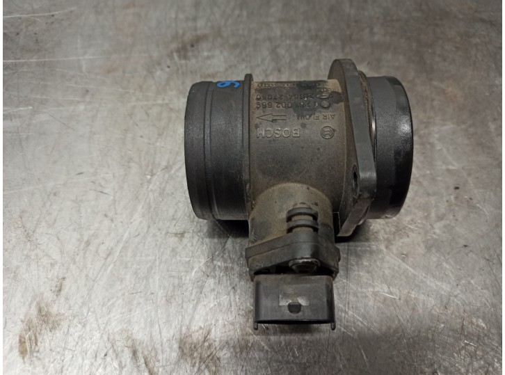 Recambio de caudalimetro para kia cerato 2.0 turbodiesel cat referencia OEM IAM 2816427050 028002669 BOSCH