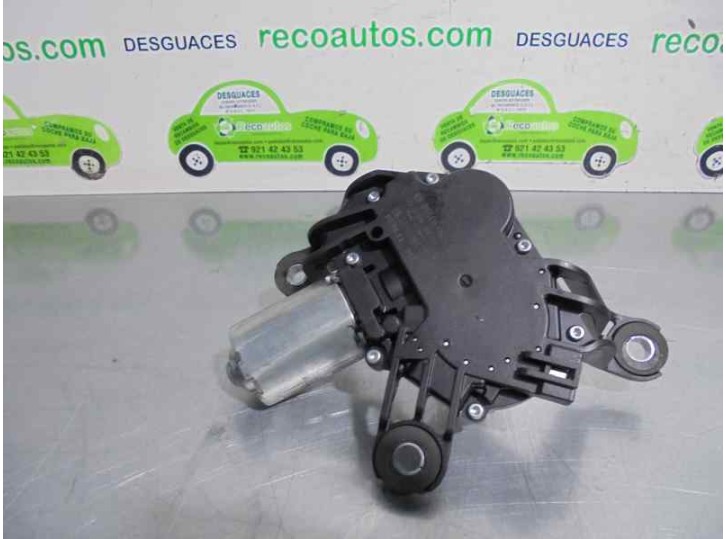 Recambio de motor limpia trasero para opel astra h caravan 1.9 cdti referencia OEM IAM  0390201591 BOSCH