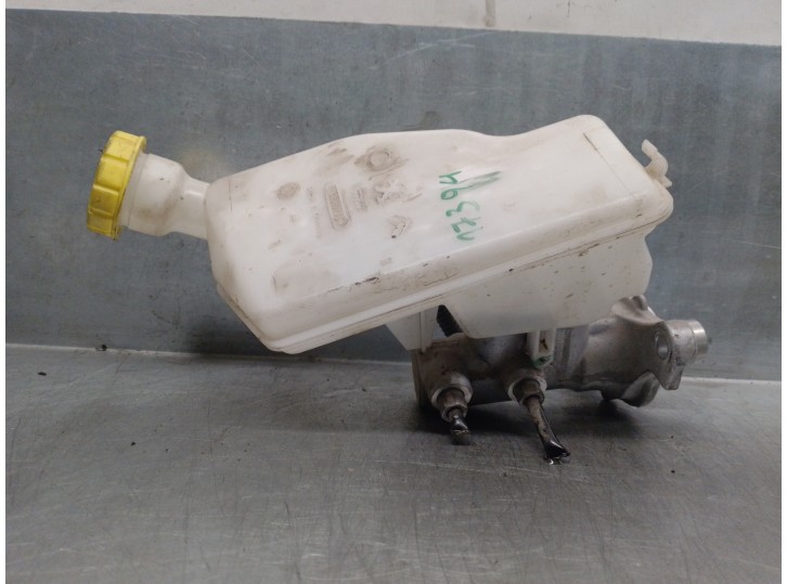 Recambio de bomba freno para peugeot 208 1.2 12v vti referencia OEM IAM 32069745 TRW