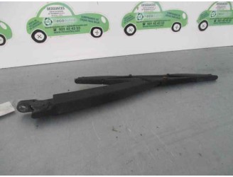 Recambio de brazo limpia trasero para opel astra h caravan 1.9 cdti referencia OEM IAM   