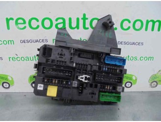 Recambio de caja reles / fusibles para opel astra h caravan 1.9 cdti referencia OEM IAM 13206754 329510614 