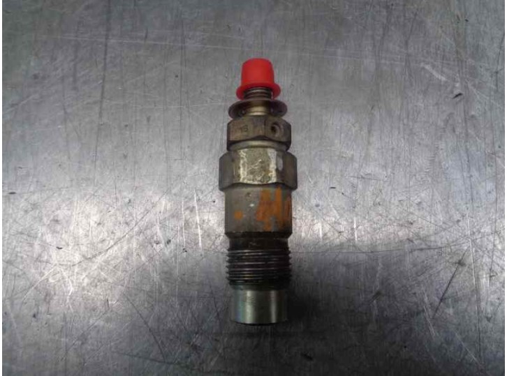 Recambio de inyector para nissan primera berl./familiar (p10/w10) 2.0 diesel referencia OEM IAM 71H1361  