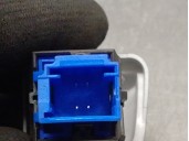Replacement hazard switch for Peugeot 208 1.2 12V VTi OEM IAM reference 9675091656ZD 4 PINS 