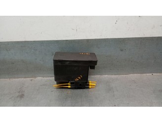 Recambio de centralita cierre para mercedes-benz clase e (w124) berlina 3.0 diesel cat referencia OEM IAM 2028000048 A2028000048