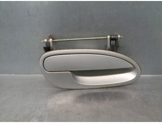 Recambio de maneta exterior delantera derecha para opel omega b 2.5 turbodiesel (x 25 td / u 25 td / l93) referencia OEM IAM 138