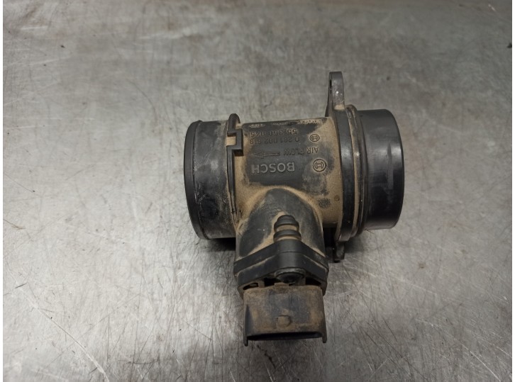 Recambio de caudalimetro para suzuki ignis rm (mh) básico referencia OEM IAM 55350045 0281002619 BOSCH
