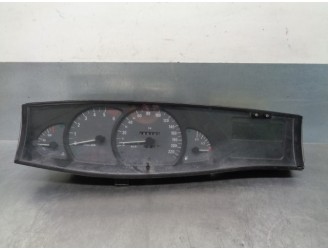 Recambio de cuadro instrumentos para opel omega b 2.5 turbodiesel (x 25 td / u 25 td / l93) referencia OEM IAM 09228410 11008000