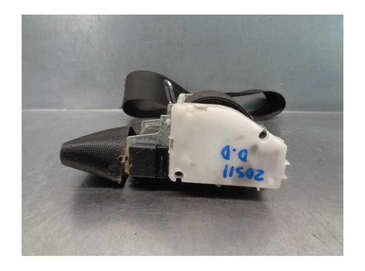 Replacement front right seatbelt for Opel Omega B 2.5 turbodiesel (X 25 TD / U 25 TD / L93) OEM IAM reference 