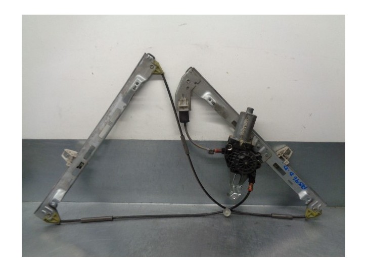 Recambio de elevalunas delantero derecho para peugeot 206 berlina 1.9 diesel referencia OEM IAM 9222E4 2 PINES 3 PUERTAS