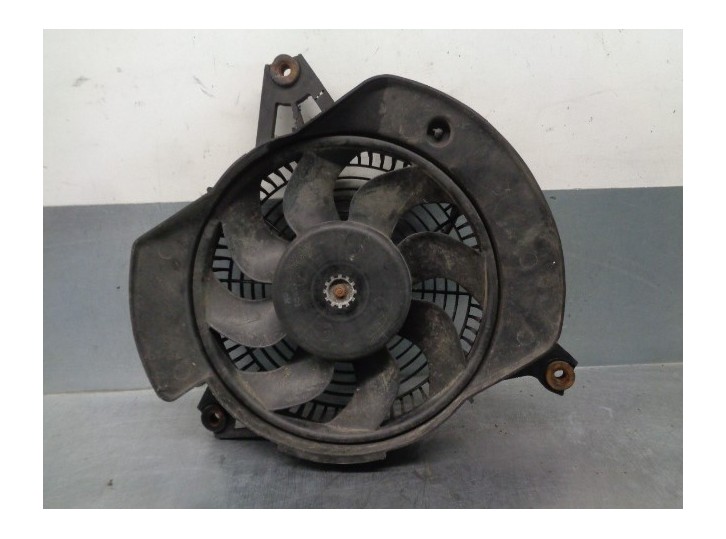 Recambio de electroventilador para hyundai h 1 2.5 turbodiesel referencia OEM IAM 977304A065  