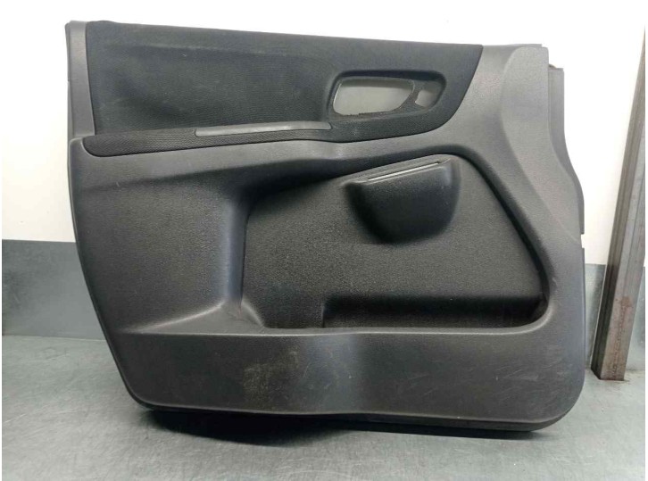 Recambio de guarnecido puerta delantera izquierda para suzuki ignis rm (mh) básico referencia OEM IAM 8372386GI  