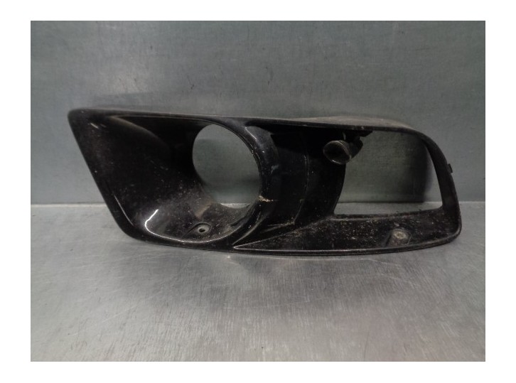 Recambio de molduras delanteras para alfa romeo 156 (116) 1.9 jtd 16v cat referencia OEM IAM 156051640 156041267 