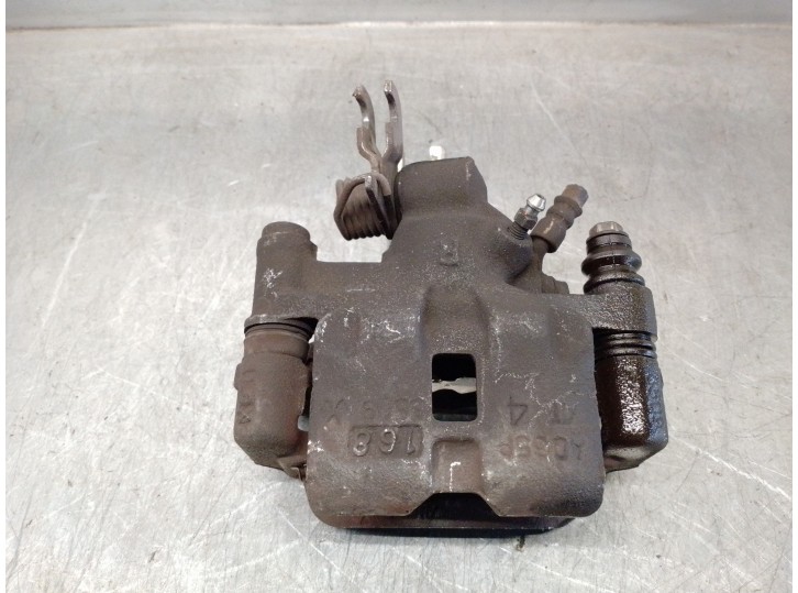 Replacement rear right brake caliper for Mazda 626 Saloon (GF) 2.0 Turbodiesel CAT OEM IAM reference GG5B26980B 