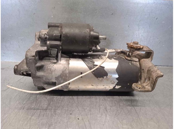 Recambio de motor arranque para renault 19 chamade referencia OEM IAM 0001110026 0001110026 BOSCH